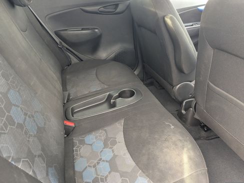 Used 2018 Chevrolet Spark LT image 11