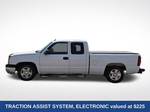 Used 2005 Chevrolet Silverado 1500 LS w/ Safe And Sound Package RWD image 8