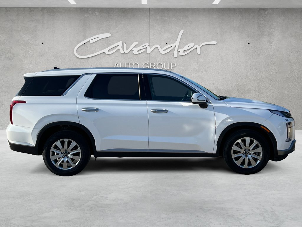 Used 2025 Hyundai Palisade SEL FWD image 17