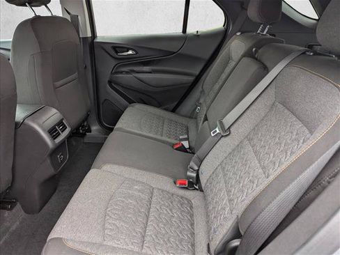 Used 2024 Chevrolet Equinox LT AWD/4WD image 24