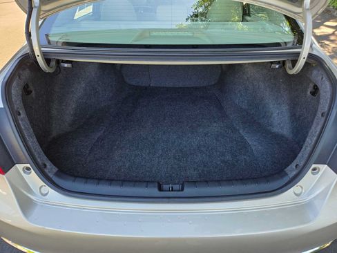 Used 2017 Honda Accord EX-L image 13