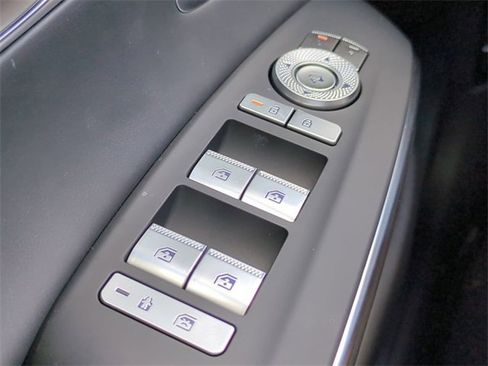 New 2026 Genesis GV70 2.5T Select image 22