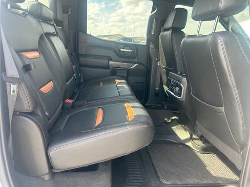 Used 2021 GMC Sierra 1500 AT4 w/ AT4 Preferred Package image 10