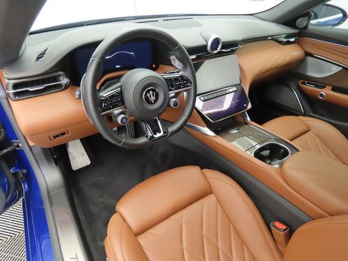 Used 2024 Maserati GranTurismo Modena image 9
