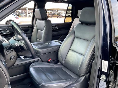 Used 2021 Chevrolet Tahoe Z71 w/ Luxury Package image 8