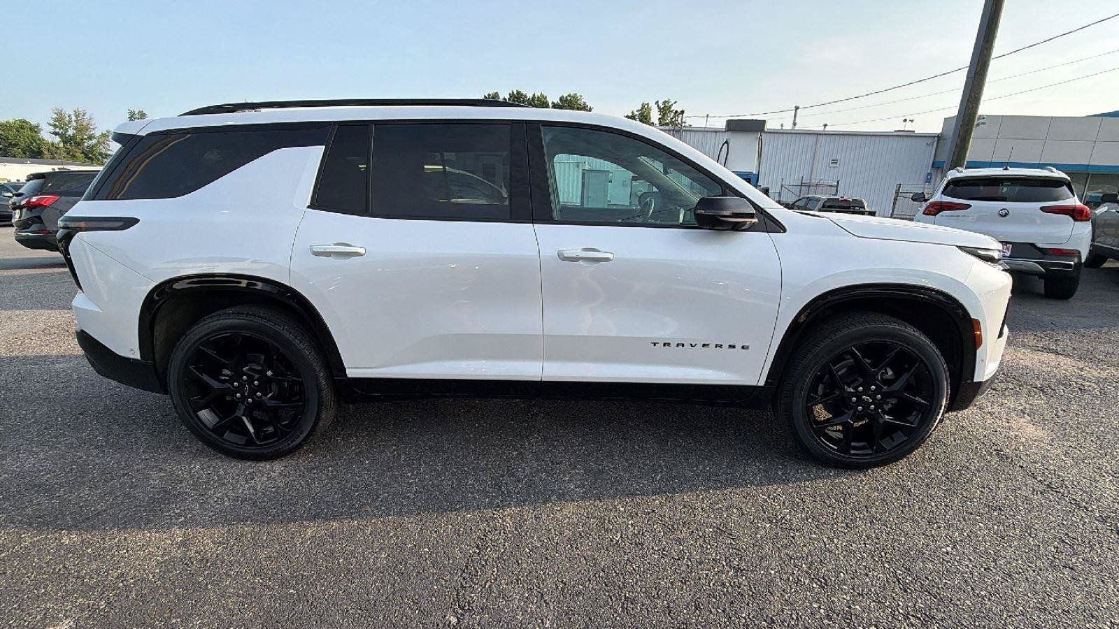 Used 2024 Chevrolet Traverse RS AWD/4WD image 8