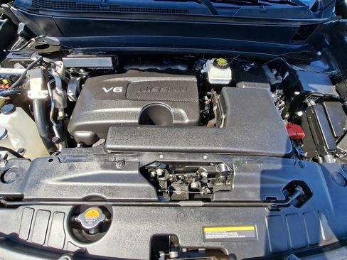 Certified 2020 Nissan Pathfinder SV image 24