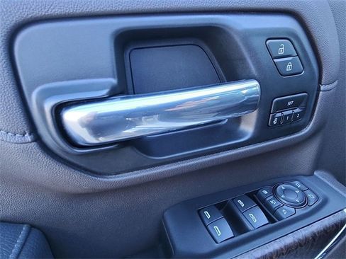 Certified 2020 GMC Sierra 3500 Denali w/ Denali Ultimate Package image 24