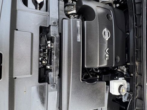 Certified 2024 Nissan Murano SV w/ SV Midnight Edition Package image 33