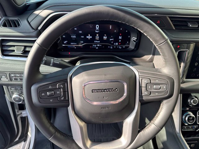 Used 2024 GMC Yukon Denali w/ LPO, Floor Liner Package AWD/4WD image 32