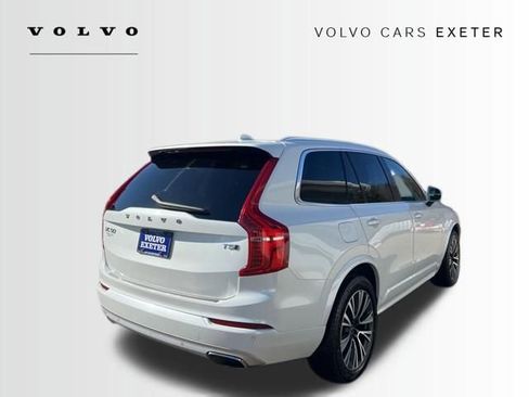Used 2020 Volvo XC90 T5 Momentum w/ Protection Package Premier image 8