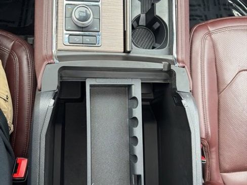 Used 2023 Ford Expedition Max Limited image 14