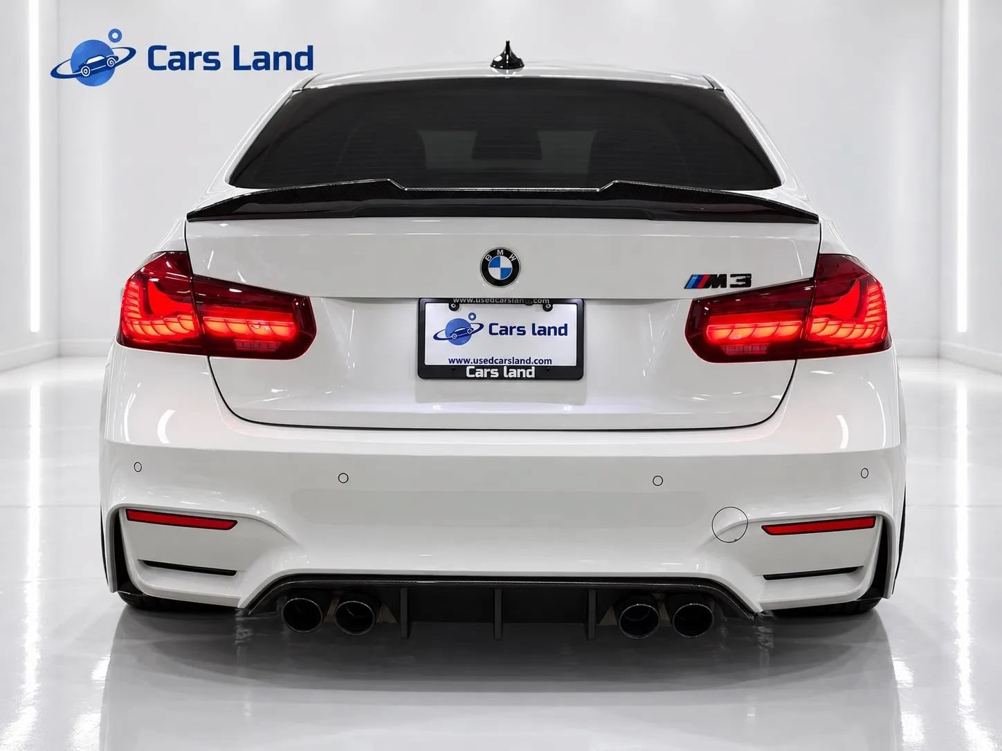 Used 2018 BMW M3 w/ Competition Package RWD image 4