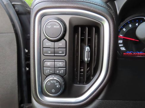 Used 2020 Chevrolet Silverado 1500 RST w/ All-Star Edition AWD/4WD image 11