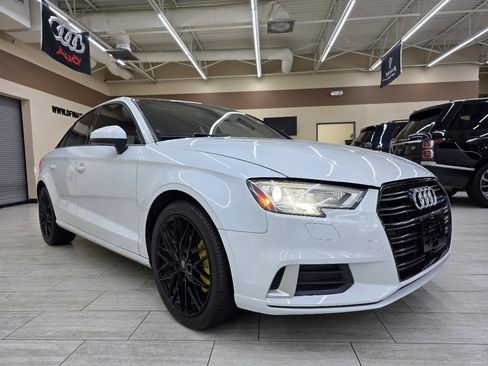 Used 2017 Audi A3 2.0T Premium w/ Convenience Package FWD image 4