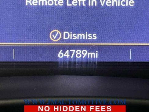 Used 2021 Buick Enclave Essence image 24