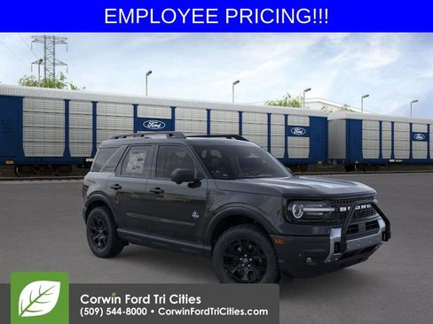 New 2026 Ford Bronco Sport Outer Banks AWD/4WD image 1