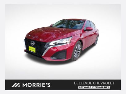 Used 2024 Nissan Altima 2.5 SV w/ SV Premium Package