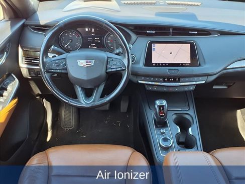 Used 2019 Cadillac XT4 Premium Luxury image 16