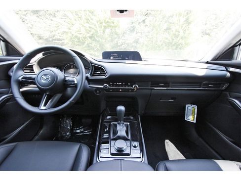 Used 2025 MAZDA CX-30 AWD 2.5 S w/ Preferred Package image 9