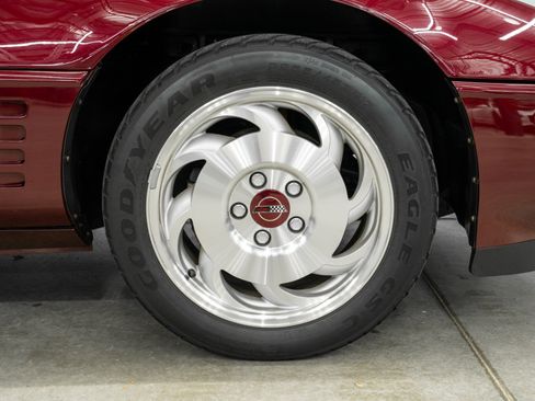Used 1993 Chevrolet Corvette Convertible RWD image 39