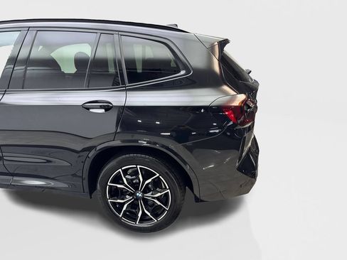 Used 2024 BMW X3 xDrive30i AWD/4WD image 17