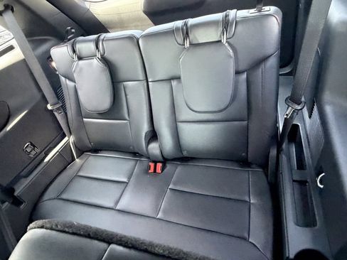 New 2026 Ford Explorer ST-Line w/ ST-Line Street Pack RWD image 17