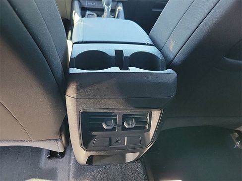 New 2025 GMC Canyon Elevation w/ Technology Package image 30