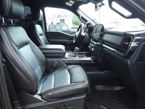 Used 2022 Ford F150 XLT w/ Equipment Group 302A High AWD/4WD image 30