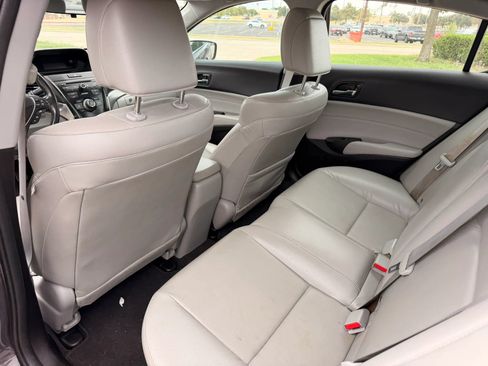 Used 2018 Acura ILX w/ Special Edition Package FWD image 14