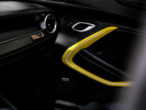 Used 2020 Chevrolet Camaro SS image 50