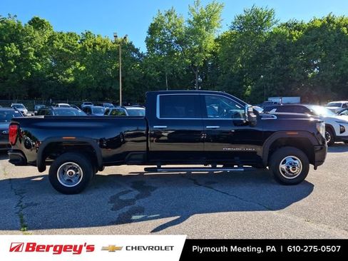 Certified 2020 GMC Sierra 3500 Denali w/ Denali Ultimate Package AWD/4WD image 9