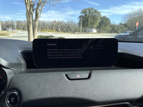 Used 2024 MAZDA CX-90 3.3 Turbo w/ Preferred Package image 23