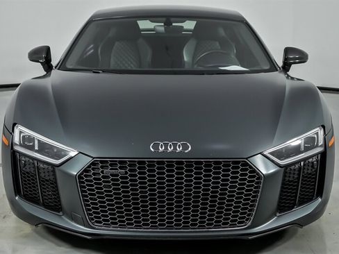 Used 2017 Audi R8 V10 plus AWD/4WD image 5