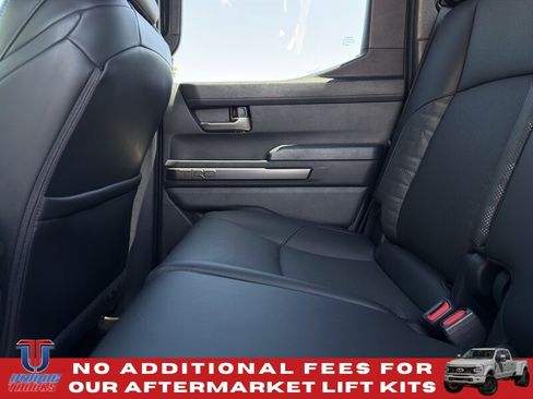 Used 2024 Toyota Tacoma TRD Off-Road w/ TRD Off Road Premium Package AWD/4WD image 27