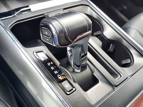 Used 2022 Ford F150 Lariat image 18