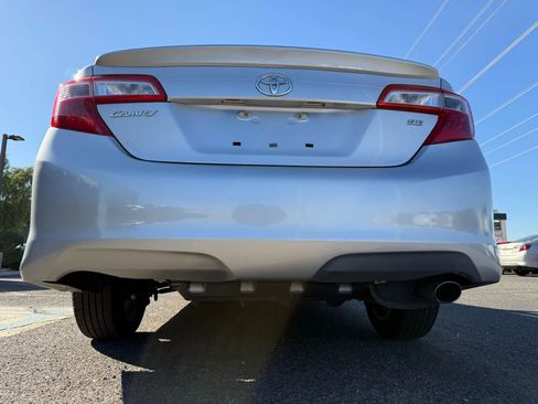 Used 2012 Toyota Camry SE image 39