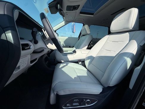 Used 2026 Hyundai Palisade Calligraphy AWD/4WD image 23