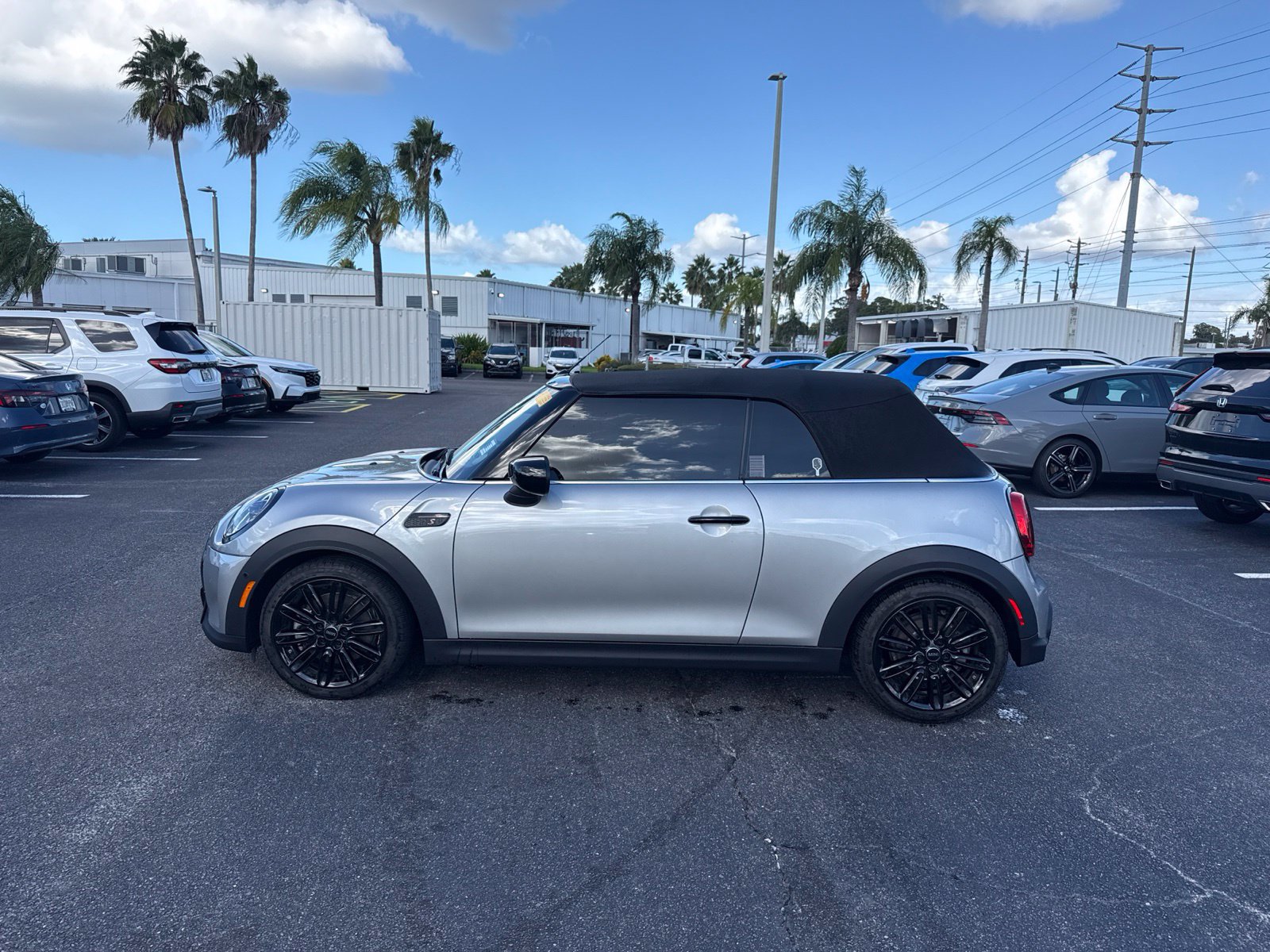 Used 2024 MINI Cooper S FWD image 4