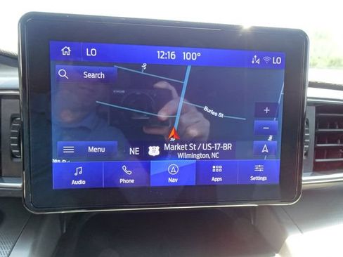 Used 2022 Ford Explorer XLT w/ Equipment Group 202A RWD image 23