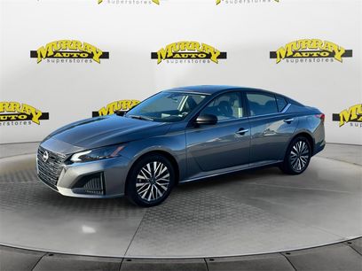 Used 2024 Nissan Altima 2.5 SV