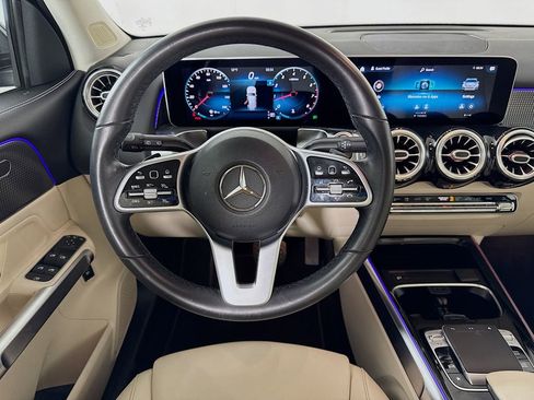 Used 2020 Mercedes-Benz GLB 250 image 20