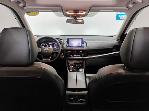 Used 2025 Nissan Rogue SV w/ SV Premium Package image 85