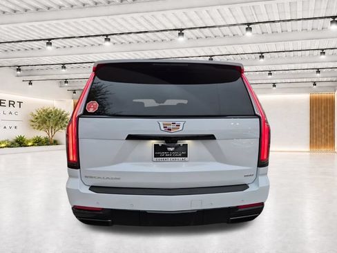 New 2026 Cadillac Escalade ESV Sport AWD/4WD image 9