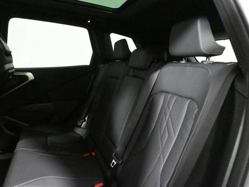 Used 2025 BMW X3 xDrive30i w/ Premium Package image 4