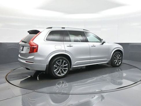 Used 2019 Volvo XC90 T6 Momentum w/ Advanced Package AWD/4WD image 7