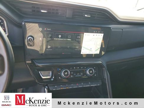 Used 2023 GMC Sierra 1500 AT4 w/ AT4 Premium Package AWD/4WD image 15