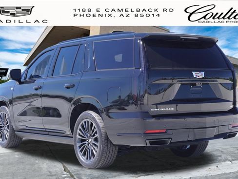 Certified 2025 Cadillac Escalade Sport Platinum image 3