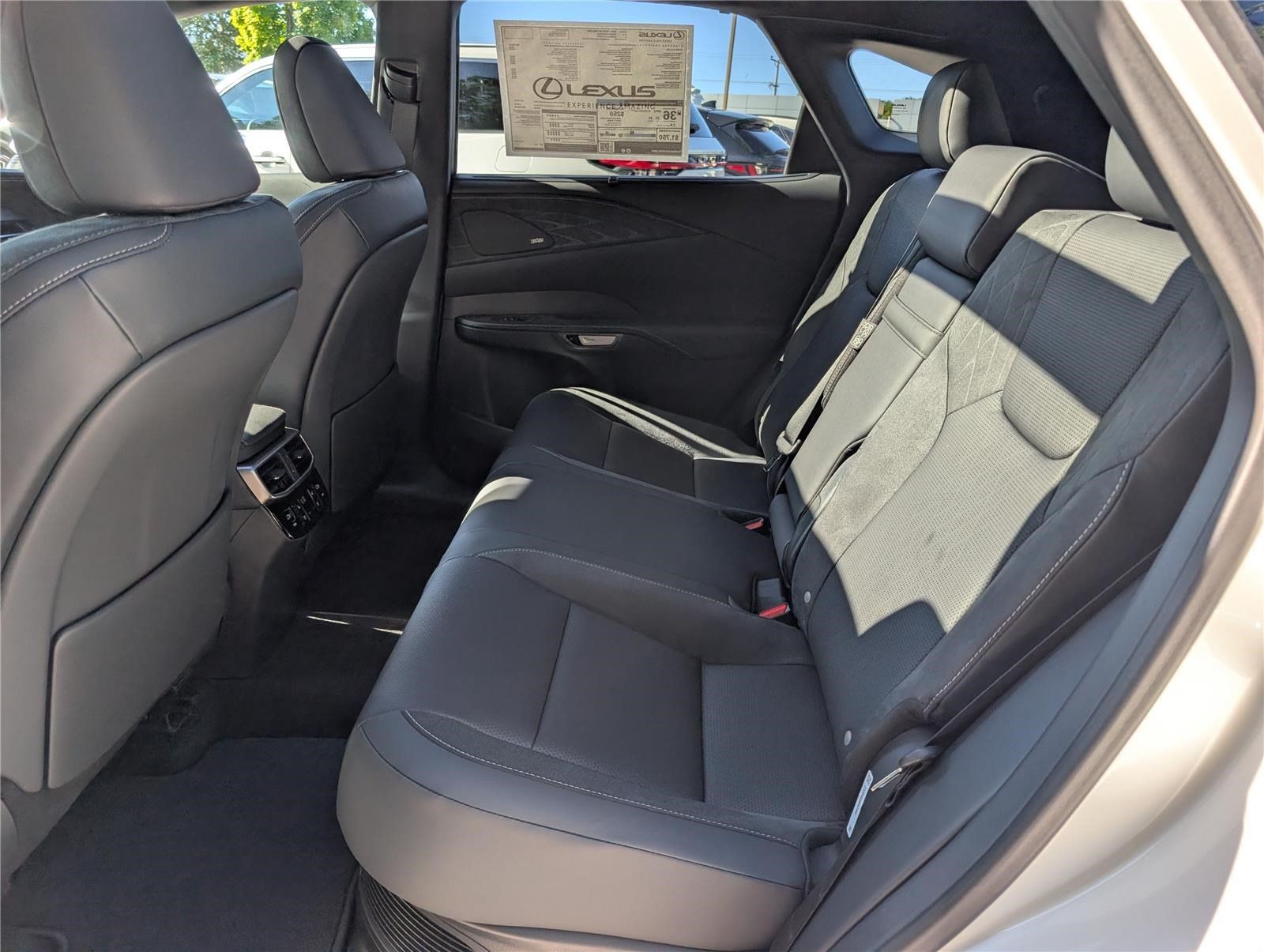 New 2026 Lexus RX 350 w/ Convenience Package AWD/4WD image 11