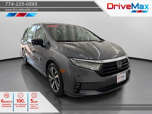 Used 2023 Honda Odyssey Touring image 1